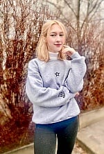 Ukrainian mail order bride Vladislava from Zaporozhye with blonde hair and green eye color - image 5
