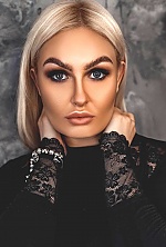 Ukrainian mail order bride Anastasia from Kryvyi Rih with blonde hair and green eye color - image 4