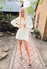 Ukrainian mail order bride Anastasia from Kryvyi Rih with blonde hair and green eye color - image 7