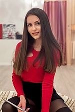 Ukrainian mail order bride Natallia from Rechytsa with light brown hair and green eye color - image 2