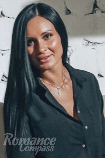 Ukrainian mail order bride Anastasia from Tula with black hair and brown eye color - image 1