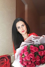 Ukrainian mail order bride Natalia from Rovno with brunette hair and green eye color - image 3