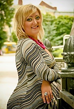 Ukrainian mail order bride Oksana from Poltava with blonde hair and brown eye color - image 7