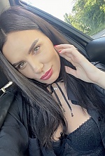 Ukrainian mail order bride Elena from Kiev with brunette hair and green eye color - image 6