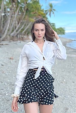 Ukrainian mail order bride Maria from Los Angeles with light brown hair and brown eye color - image 11
