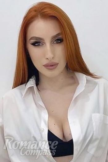 Ukrainian mail order bride Inna from Chornobai with red hair and grey eye color - image 1