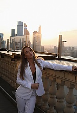 Ukrainian mail order bride Evgeniya from Paris with light brown hair and brown eye color - image 2