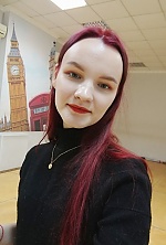 Ukrainian mail order bride Aleksandra from Yuzhnoukrainsk with auburn hair and green eye color - image 3