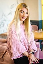 Ukrainian mail order bride Vita from Vinnitsa with blonde hair and green eye color - image 9