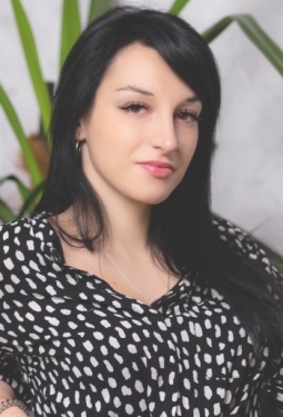 Alena, 30 y.o. from Zaporozhye, Ukraine