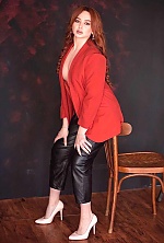 Ukrainian mail order bride Oksana from Khmelnitsky with light brown hair and brown eye color - image 5