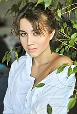 Ukrainian mail order bride Daria from Kiev with light brown hair and green eye color - image 2