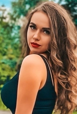 Olya, 29 y.o. from Rivne, Ukraine