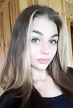 Ukrainian mail order bride Daria from Kiev with white grey hair and green eye color - image 5