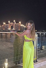 Ukrainian mail order bride Violetta from Baku with light brown hair and brown eye color - image 5