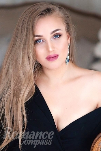 Ukrainian mail order bride Solomiya from Kiev with light brown hair and grey eye color - image 1