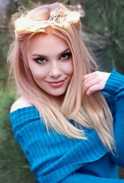 Olga, 29 y.o. from Lviv, Ukraine
