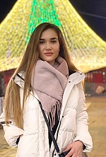 Ukrainian mail order bride Anna from Hanover with light brown hair and green eye color - image 6