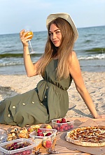 Ukrainian mail order bride Yana from Odessa with blonde hair and green eye color - image 5