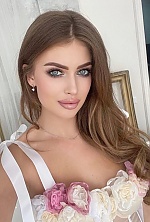 Ukrainian mail order bride Victoria from Kiev with brunette hair and blue eye color - image 5