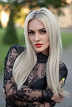 Ukrainian mail order bride Victoria from Kiev with light brown hair and green eye color - image 7