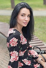 Ukrainian mail order bride Julia from Kiev with black hair and green eye color - image 5