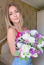 Ukrainian mail order bride Valentine from Chernomorsk with blonde hair and hazel eye color - image 6