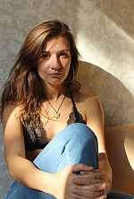 Ukrainian mail order bride Oksana from Lugansk with light brown hair and brown eye color - image 3