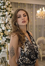 Ukrainian mail order bride Anna from Baku with light brown hair and green eye color - image 26