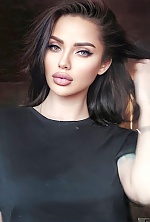 Ukrainian mail order bride Elena from Odessa with brunette hair and green eye color - image 4