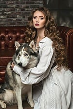 Ukrainian mail order bride Ksenia from Chicago with light brown hair and green eye color - image 11