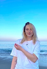 Ukrainian mail order bride Evgeniya from Kiev with blonde hair and blue eye color - image 5