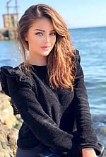 Ukrainian mail order bride Olga from Chisinau with light brown hair and green eye color - image 3