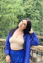Ukrainian mail order bride Olena from Kiev with black hair and grey eye color - image 5