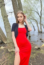 Ukrainian mail order bride Daria from Kiev with light brown hair and green eye color - image 13