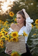 Ukrainian mail order bride Valeriya from Odessa with light brown hair and green eye color - image 5