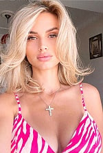Ukrainian mail order bride Marina from Chisinau with blonde hair and brown eye color - image 4