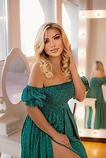 Ukrainian mail order bride Anastasiia from Kiyv with blonde hair and grey eye color - image 6