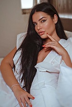 Ukrainian mail order bride Mariya from Dnepr with brunette hair and green eye color - image 6