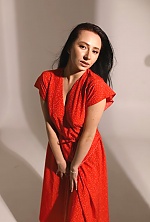 Ukrainian mail order bride Yulia from Dnipro with black hair and grey eye color - image 4