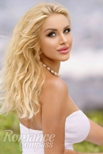 Ukrainian mail order bride Ekaterina from Mykolaiv with blonde hair and blue eye color - image 1