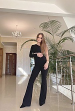 Ukrainian mail order bride Mariana from Lviv with light brown hair and blue eye color - image 6