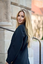 Ukrainian mail order bride Lilia from Krąków with blonde hair and green eye color - image 6