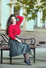 Ukrainian mail order bride Alyona from Kiev with brunette hair and brown eye color - image 4
