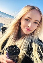 Ukrainian mail order bride Anna from Dnipro with blonde hair and green eye color - image 4