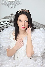 Ukrainian mail order bride Mariya from Krakow with black hair and blue eye color - image 3