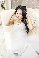 Ukrainian mail order bride Mariya from Krakow with black hair and blue eye color - image 5