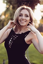 Ukrainian mail order bride Nataliia from Brusselc with blonde hair and green eye color - image 3