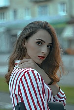 Ukrainian mail order bride Julia from Vinnitsa with light brown hair and brown eye color - image 5