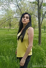Ukrainian mail order bride Tetiana from Frankfurt with black hair and green eye color - image 5